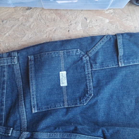 Wrangler Carpenter Shorts - Picture 5 of 8